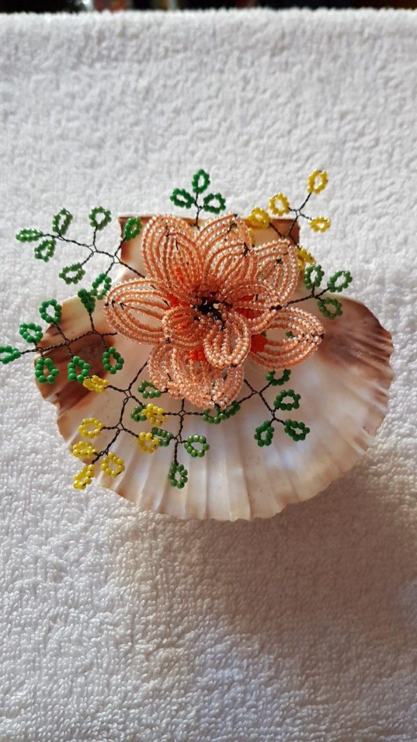 Fiori in conchiglia 1
